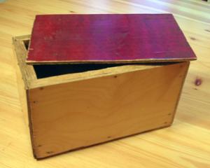 Fam_Box1.jpg