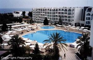 01hotel.jpg